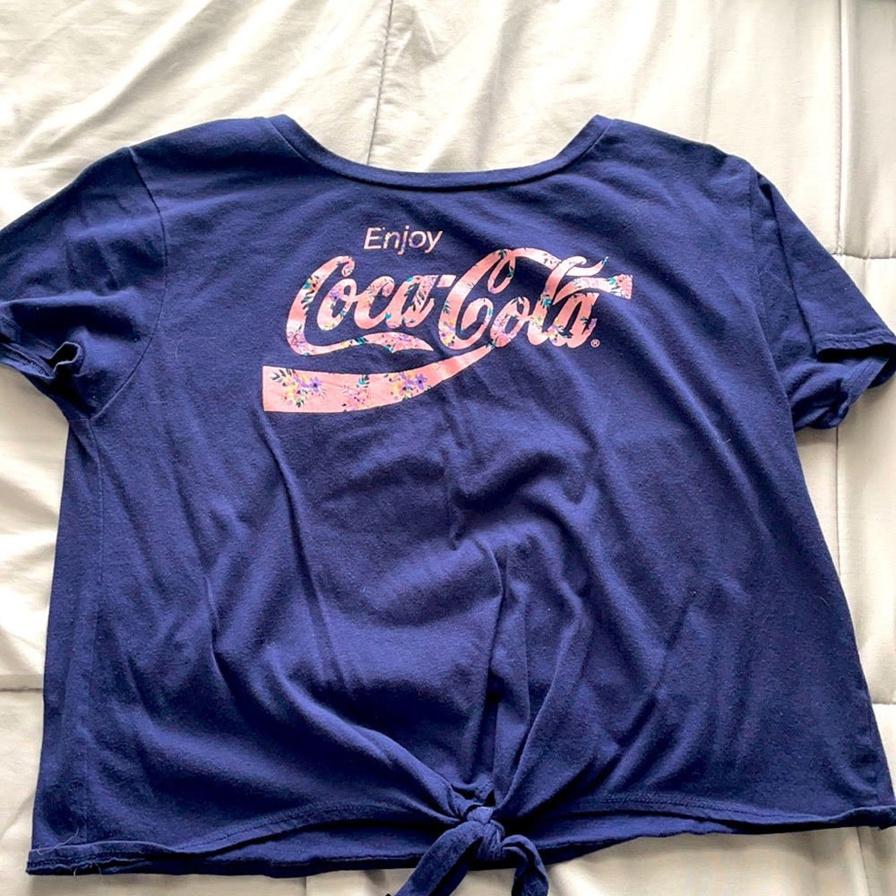 tied t-shirt
